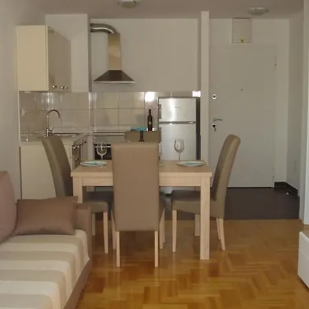 Sigma Z1 Apartment Zadar